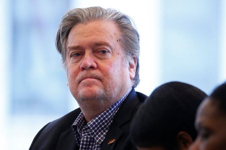 VIOLENT LUNATICS: Punching Steve Bannon will now get you FREE whiskey for life at Portland bar