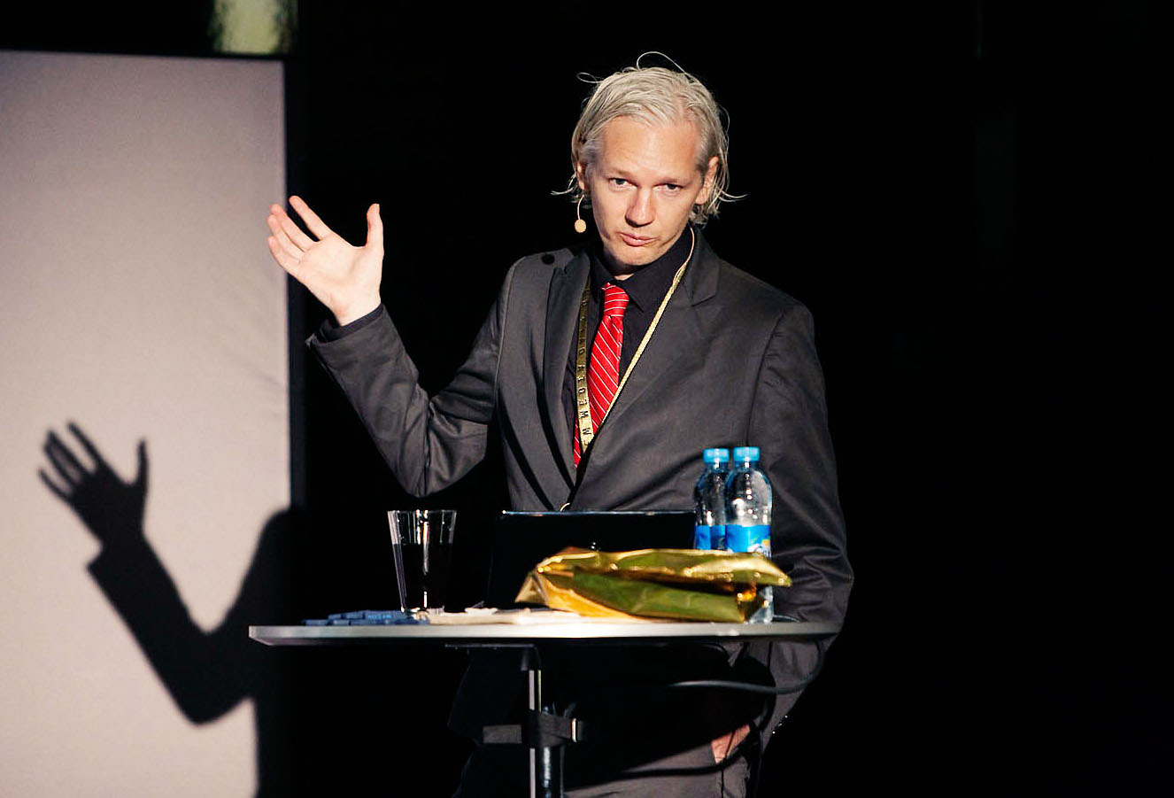 Julian Assange suggests Wikileaks DNC source Seth Rice was MURDERED