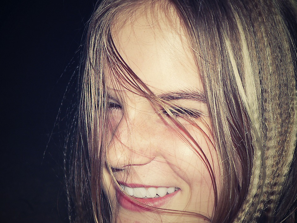 Hemp seed oil is one of the best natural products for dry hair