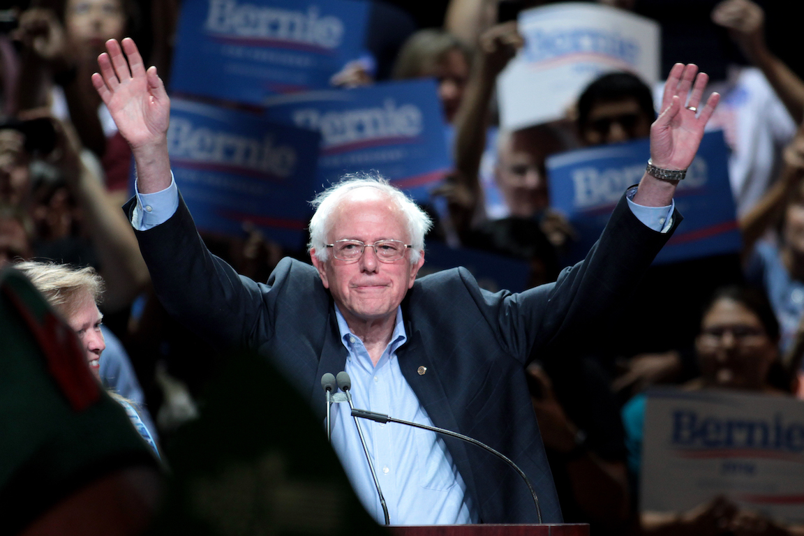 Wikileaks founder confirms Bernie Sanders was threatened 