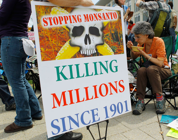Monsanto war crimes exposed via white phosphorus, a chemical that burned civilians to the bone