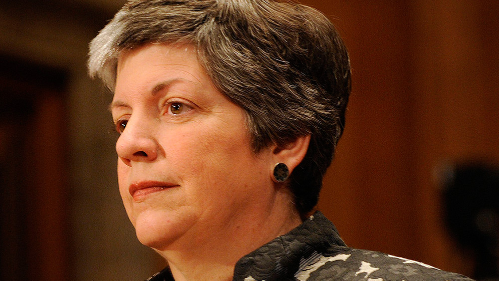 Janet Napolitano nearly killed by cancer medication… rushed to hospital after found unconscious… doctors “worried about brain damage”