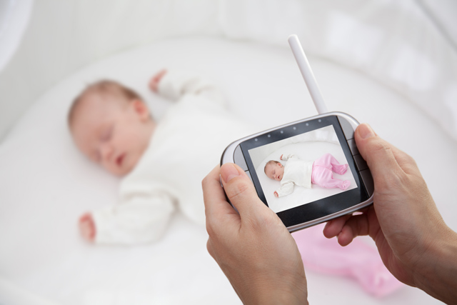 Researchers develop low-cost graphene device that could serve as baby monitor