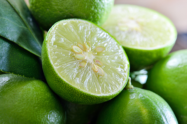 A guide on how to use lime essential oil on the homestead