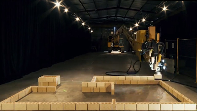 Caterpillar gets behind massive brick-laying construction robot that can lay 1,000 bricks per hour