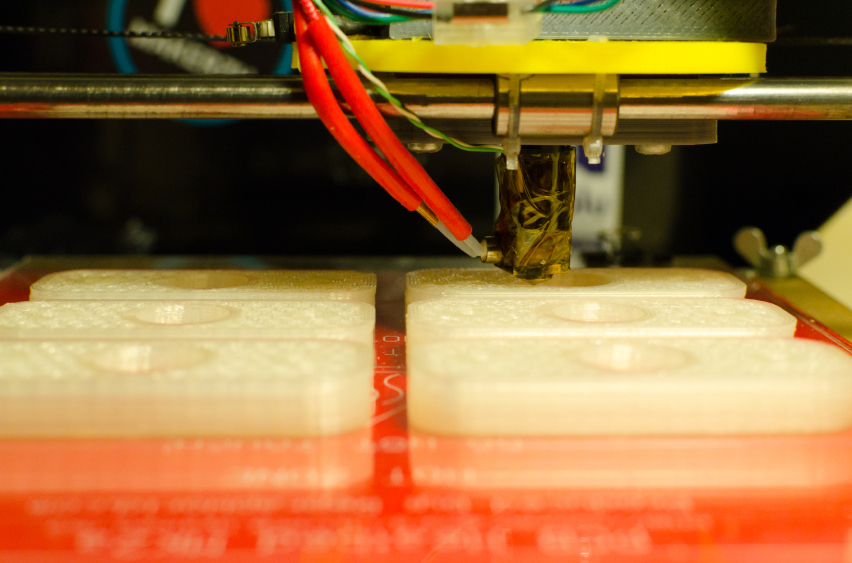 3D printers can now print with GLASS