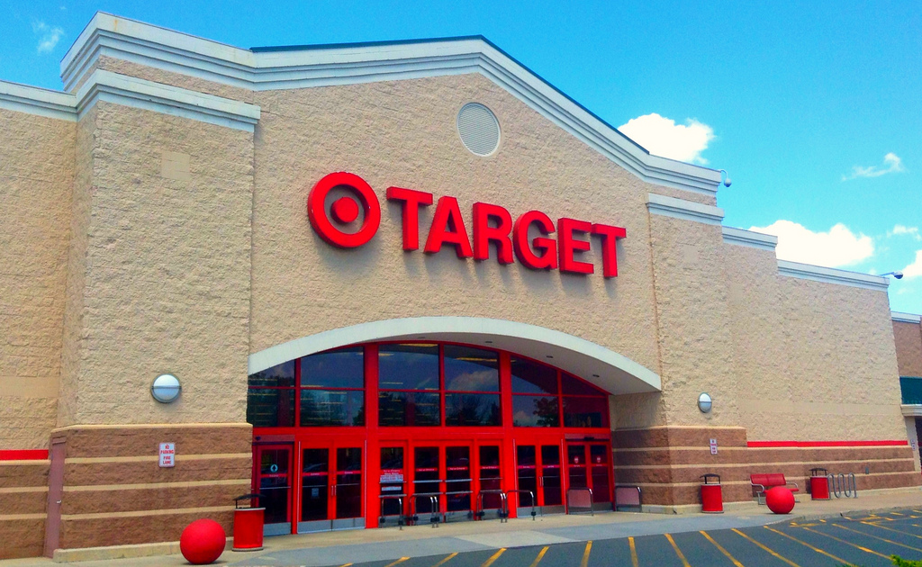TARGET shopping app uses algorithm and tracking data to trick customers into paying more