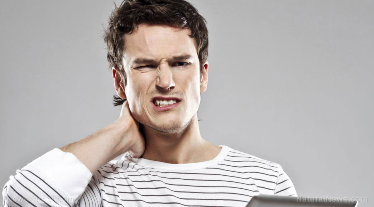 “Tech neck”: What is it and how can you prevent it?