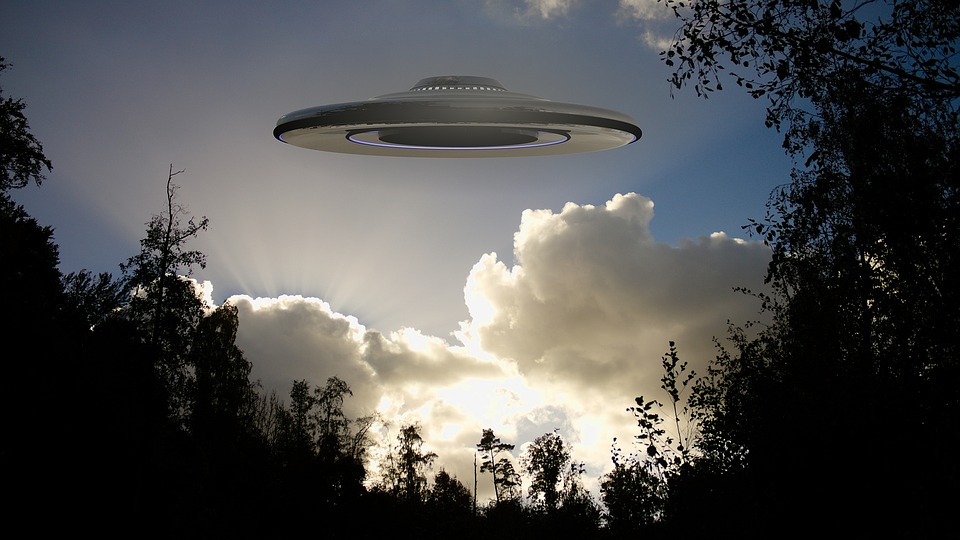 Former head of Pentagon’s AATIP confirms UAPs (UFOs) are real