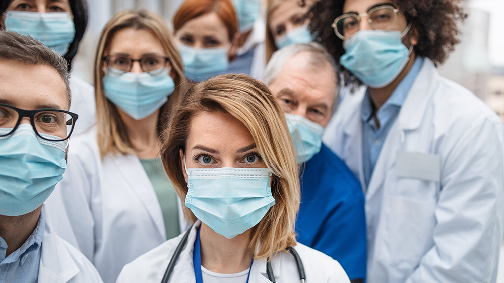 Medical fascism spreads in Canada where doctors who oppose masks and lockdowns are being targeted